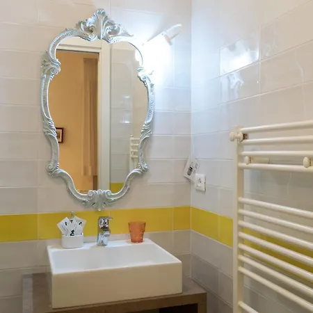Marconi Rooms 1, 2, 3 Casa Stella Verona